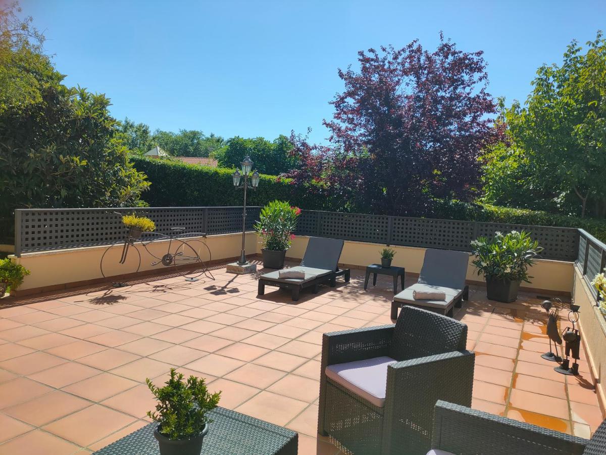 Loft Abantos - 120M2 Mas Terraza Y Jardin Independiente San Lorenzo de El Escorial Exterior foto