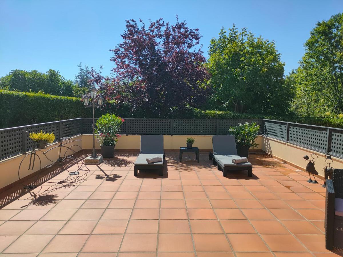 Loft Abantos - 120M2 Mas Terraza Y Jardin Independiente San Lorenzo de El Escorial Exterior foto